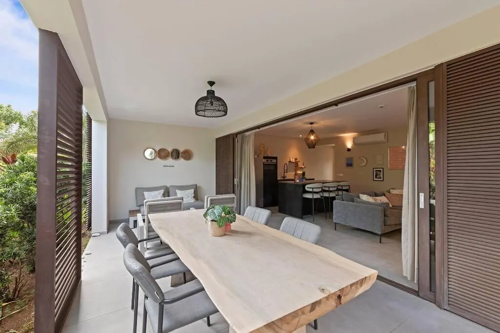 Jan Sofat Lux A12, Resort, Pool, Ground Floor Willemstad