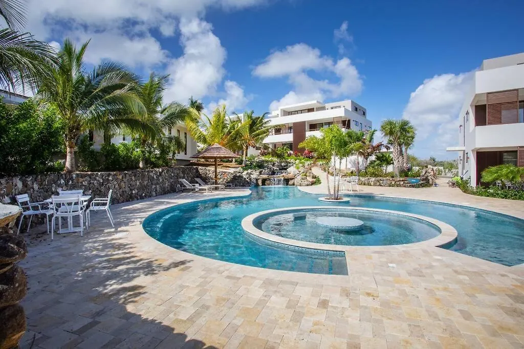 Jan Sofat Lux A12, Resort, Pool, Ground Floor Willemstad